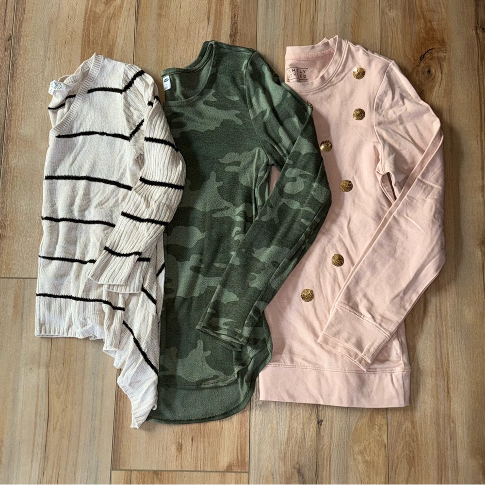Pink Rose Beige Black Green Camo Polka Dot Knit Tops Set of 3 Women’s s Small